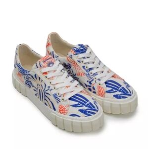 NEW IN BOX FARM RIO GRAPHIC LOW TOP PLATFORM SNEAKERS IN LOBSTERS OFF WHITE